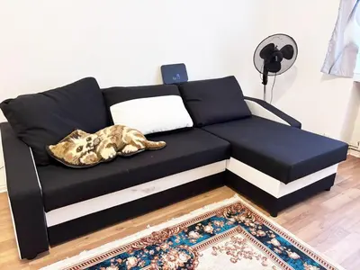Ein Sitzbereich in der Unterkunft 1Room Flat with Kitchen Near Neukölln & Kreuzberg