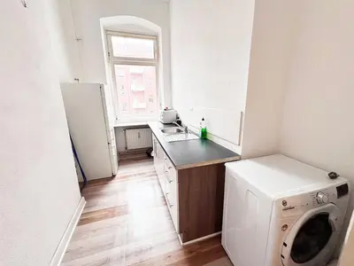 Küche/Küchenzeile in der Unterkunft 1Room Flat with Kitchen Near Neukölln & Kreuzberg