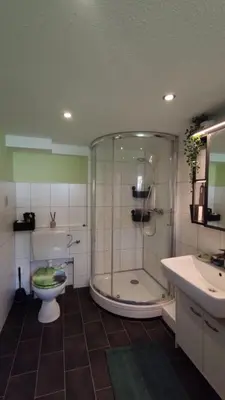 Ein Badezimmer in der Unterkunft Ferienwohnung, Apartment, Pension - Berlin Neuenhagen
