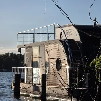 Seeblick Hausboot Sambesi