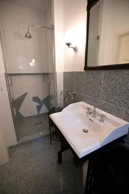 Ein Badezimmer in der Unterkunft Haus Waldesruh - Eventhotel