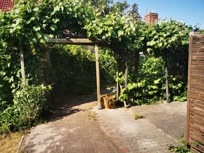 Ein Garten an der Unterkunft Ferienwohnung Seeglück - 4 Schlaf- & 4 Badezimmer