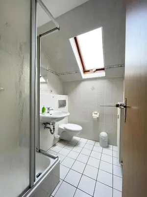 Ein Badezimmer in der Unterkunft Ferienwohnung Seeglück - 4 Schlaf- & 4 Badezimmer