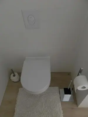 Ein Badezimmer in der Unterkunft Ferien Nähe Krüpelsee und Berlin