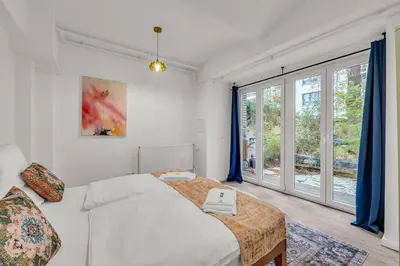 Ein Bett oder Betten in einem Zimmer der Unterkunft Kreuzberger Wohnung am Maybachufer