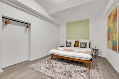 Ein Bett oder Betten in einem Zimmer der Unterkunft Kreuzberger Wohnung am Maybachufer