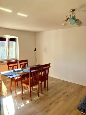Ein Sitzbereich in der Unterkunft Apartment Versteck am Hug