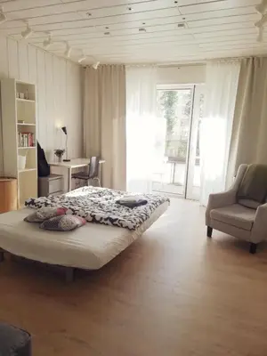 Ein Sitzbereich in der Unterkunft Dein Zimmer bei der Spree
