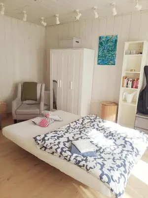 Ein Bett oder Betten in einem Zimmer der Unterkunft Dein Zimmer bei der Spree