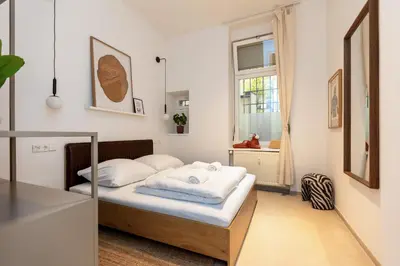 Ein Bett oder Betten in einem Zimmer der Unterkunft Berlin & Friends