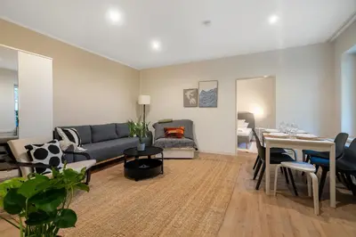 Ein Sitzbereich in der Unterkunft Cosy Remise Apartment Berlin Reinickendorf