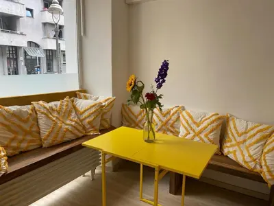 Ein Sitzbereich in der Unterkunft Happy Store - zentral, orginell, gemütlich