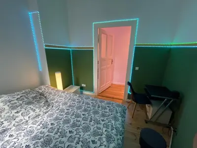 Ein Bett oder Betten in einem Zimmer der Unterkunft The Cozy Green