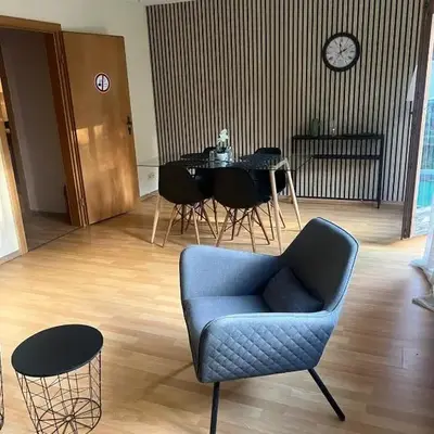 Light-flooded 3-room apartment with balcony