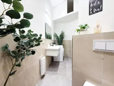 Ein Badezimmer in der Unterkunft Design Apartment in Prenzlauer Berg - 79 QM