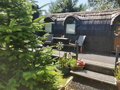 Ein Garten an der Unterkunft Igluhut
