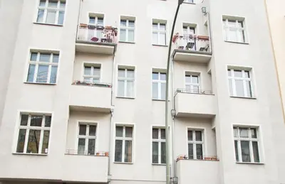 Das Gebäude in dem sich die Ferienwohnung befindet