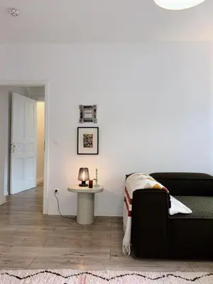 Grundriss der Unterkunft Ruhige & geräumige 2-Zimmer Wohnung in Neukölln