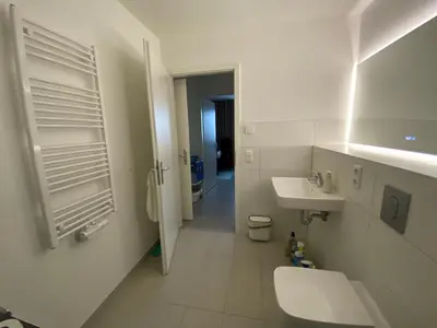 Ein Badezimmer in der Unterkunft Premium and city close, Top transport links