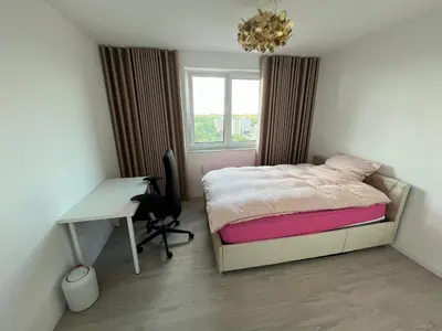 Ein Bett oder Betten in einem Zimmer der Unterkunft Premium and city close, Top transport links