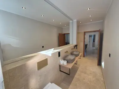Ein Sitzbereich in der Unterkunft Monteurzimmer 6 mit Seeblick