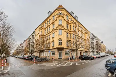Das Gebäude in dem sich die Ferienwohnung befindet