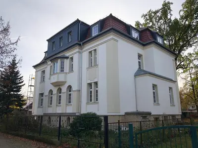 Das Gebäude in dem sich die Ferienwohnung befindet