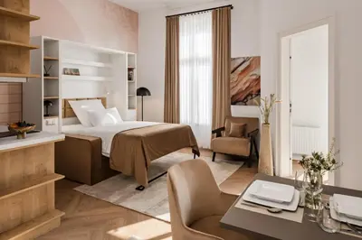 Ein Bett oder Betten in einem Zimmer der Unterkunft FU Life Berlin Kudamm