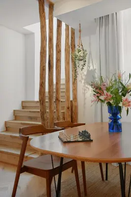 Ein Sitzbereich in der Unterkunft nestup - 80 qm Design Apartment in Kreuzberg - Cozy & Central