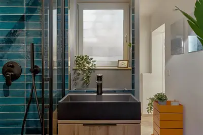Ein Badezimmer in der Unterkunft nestup - 80 qm Design Apartment in Kreuzberg - Cozy & Central