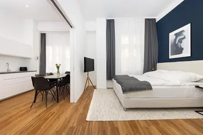 Ein Sitzbereich in der Unterkunft Modernes Apartment mit zwei Bädern