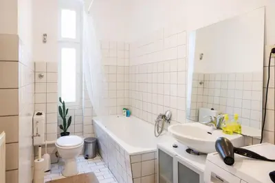 Ein Badezimmer in der Unterkunft Female-Only I Quiet Coworking Room I Kreuzberg Hub