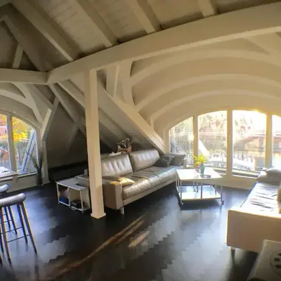 Exklusives DG-Apartment in Berlin Pankow