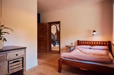 Ein Bett oder Betten in einem Zimmer der Unterkunft Maniesh