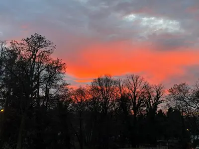 Blick auf den Sonnenuntergang/Sonnenaufgang von des Hotels aus oder aus der Nähe