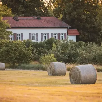 Privates Ferienhaus mit großem Garten