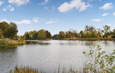 Blick auf einen Fluss in der Nähe des Ferienhauses