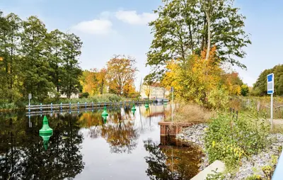 Blick auf einen Fluss in der Nähe des Ferienhauses