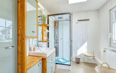 Ein Badezimmer in der Unterkunft Haus Feldblick