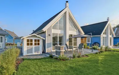 Ein Garten an der Unterkunft Haus Rike