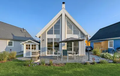 Ein Garten an der Unterkunft Haus Rike