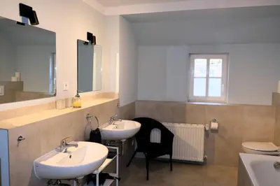 Ein Badezimmer in der Unterkunft Hofensemble nahe Berlin