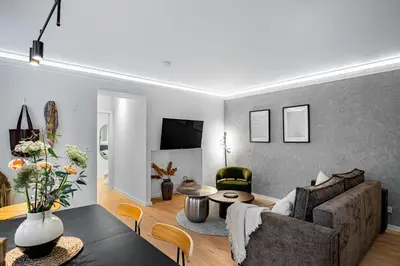 TV/Unterhaltungsangebot in der Unterkunft Ruhiges, elegantes Apartment Mauerpark, Arkonakiez