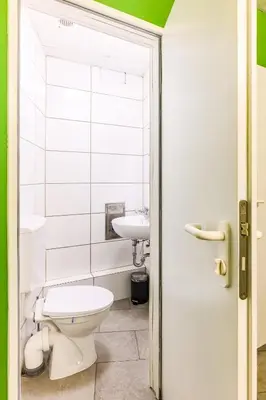 Ein Badezimmer in der Unterkunft Etagenwohnung 110qm in der Villa Winckelmann