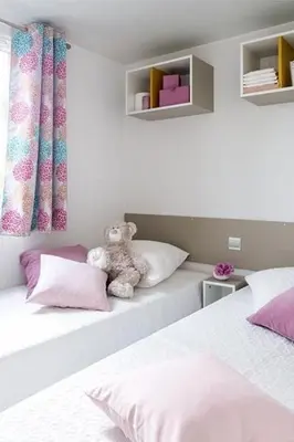 Ein Bett oder Betten in einem Zimmer der Unterkunft Holiday Home in Hohenlychen mit Grill- Loggia 1 by Interhome