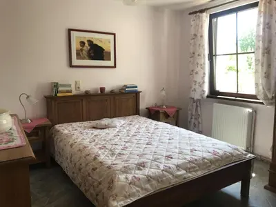 Ein Bett oder Betten in einem Zimmer der Unterkunft Holiday Home Kleines Ferienhaus in Rangsdorf mit großem Garten by Interhome
