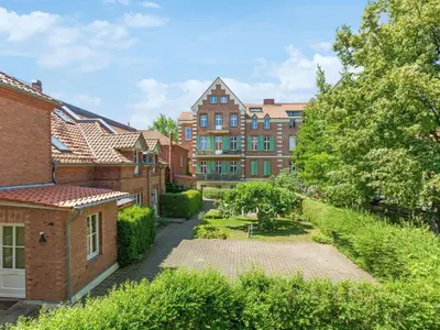 Ein Garten an der Unterkunft Apartment Gründerzeitvilla by Interhome