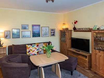 TV/Unterhaltungsangebot in der Unterkunft Holiday Home in Alt-Schadow mit Grill und Terrasse by Interhome