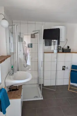 Ein Badezimmer in der Unterkunft Holiday Home in Berkenlatten mit Großer Terrasse by Interhome
