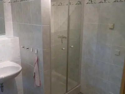 Ein Badezimmer in der Unterkunft Apartment Am Marsfeld by Interhome